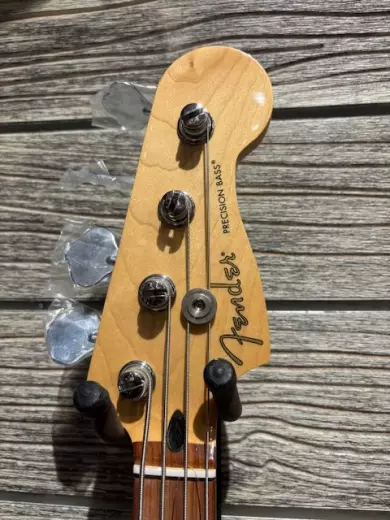 Store Special Product - Fender - PLAYER P-BASS PF CAPRI ORANGE